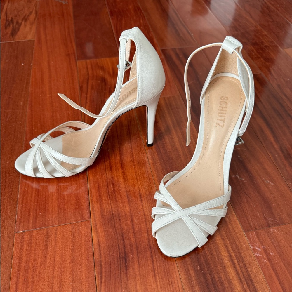 Sam Edelman Off White Bone Strappy Ankle Strap Heeled Sandal